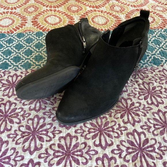 Franco Sarto Black suede booties - Picture 2 of 5